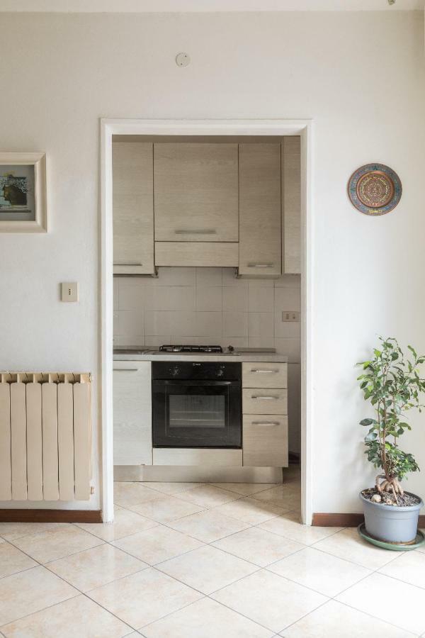 Nice Cozy Apartment In The Mainland Of Venice Mestre Bagian luar foto